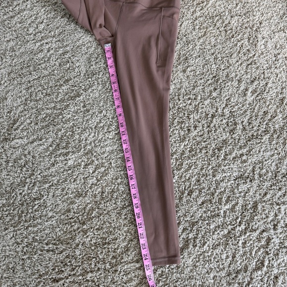 Athleta Salutation Stash High Rise 7/8 Legging - Picture 11 of 11
